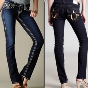 🔹️True Religion Dark w/Sequined Back Pockets Size 2/26